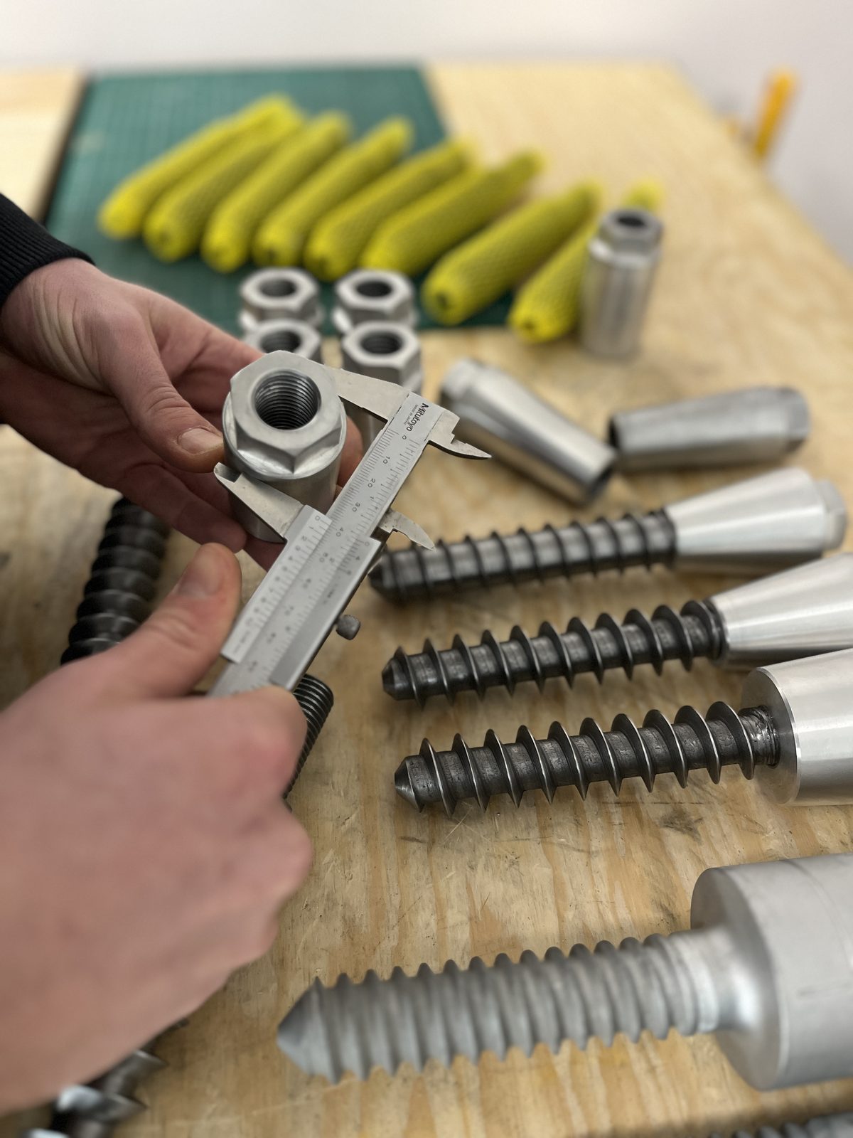 Contrôle qualité au pied à coulisse