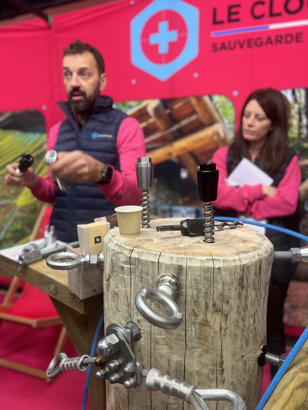 Salon Le Clou S.V.A.